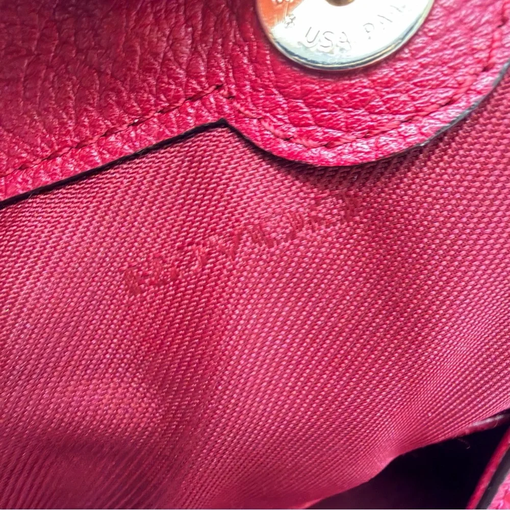 Coach Burgundy pebble Leather Hobo shoulder bag 10x12 gold‎ tone hardware.